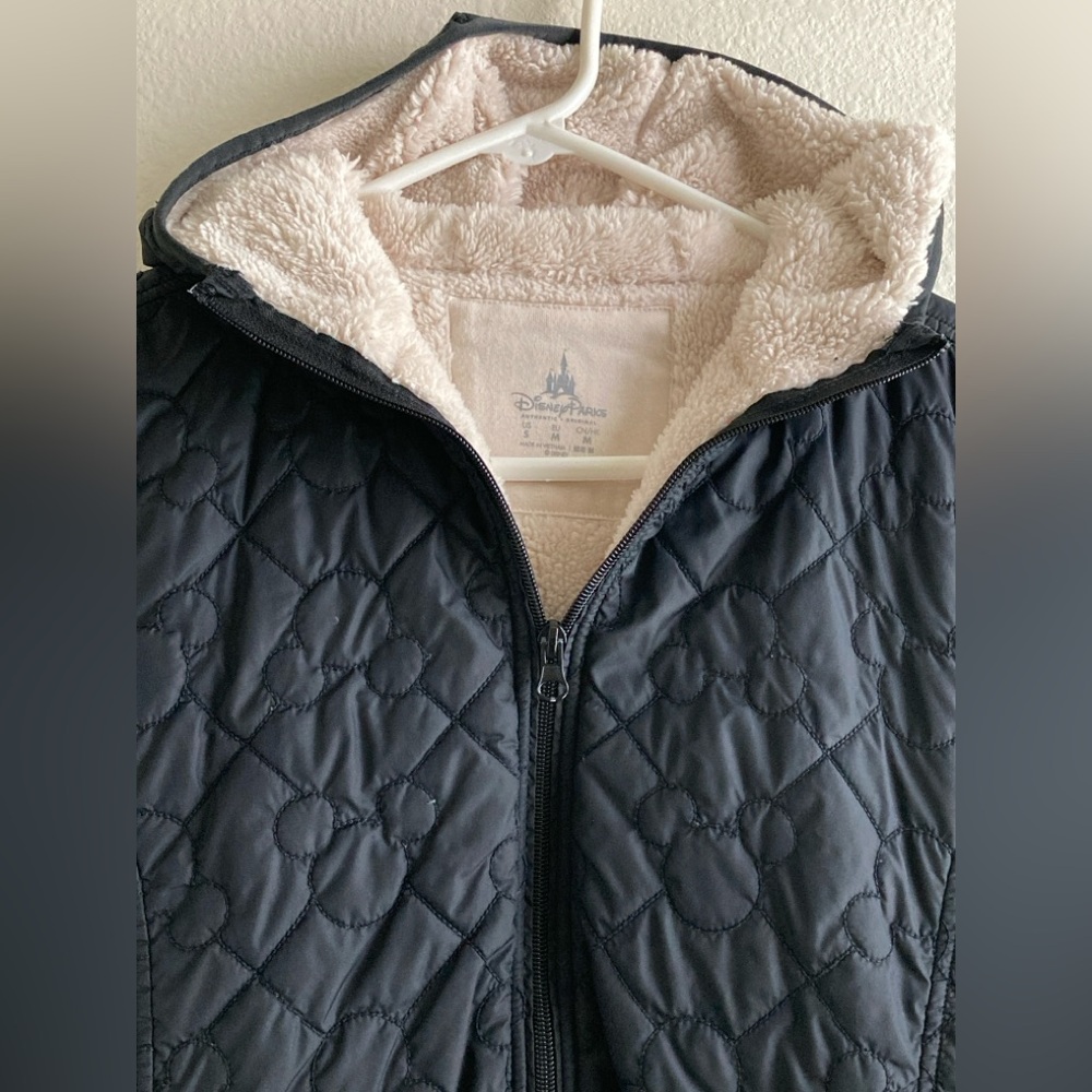 Disney Parks Black Jacket with Cream Fleece Size S - Picture 3 of 8